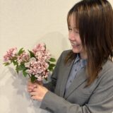 お客様よりお花を頂きました☆　【橋本工務店】